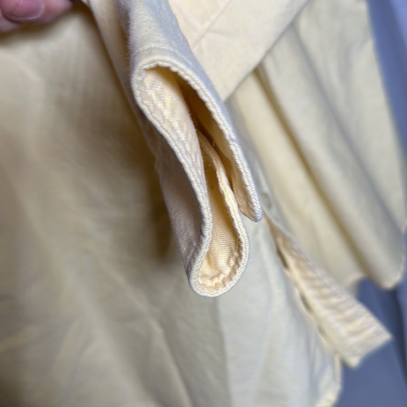 Used Ralph Lauren women’s yellow L/S slim fit shirt size 6. 100% cotton - Picture 5 of 11